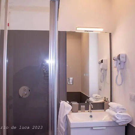 Sirena Partenope E San Gennaro - Rione Sanita - Centro Storico